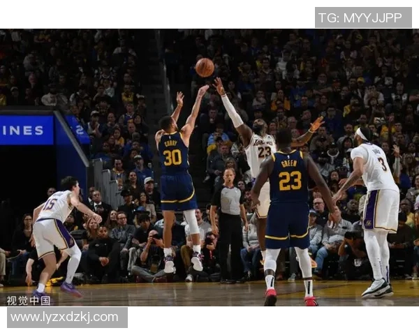 2月13日勇士对决强敌全力争胜精彩赛事回顾与分析